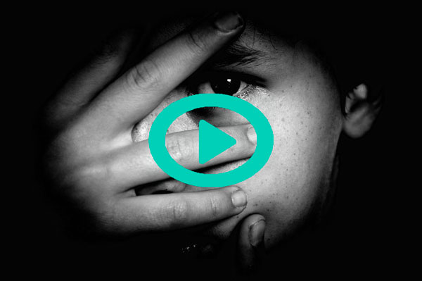 Episode #9 où Célia découvre qui sont les trois personnes sur la photo.